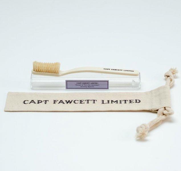 zubni-kartacek-captain-fawcett