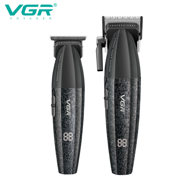strihaci-souprava-vgr-voyager-v-640s4-4in1 2