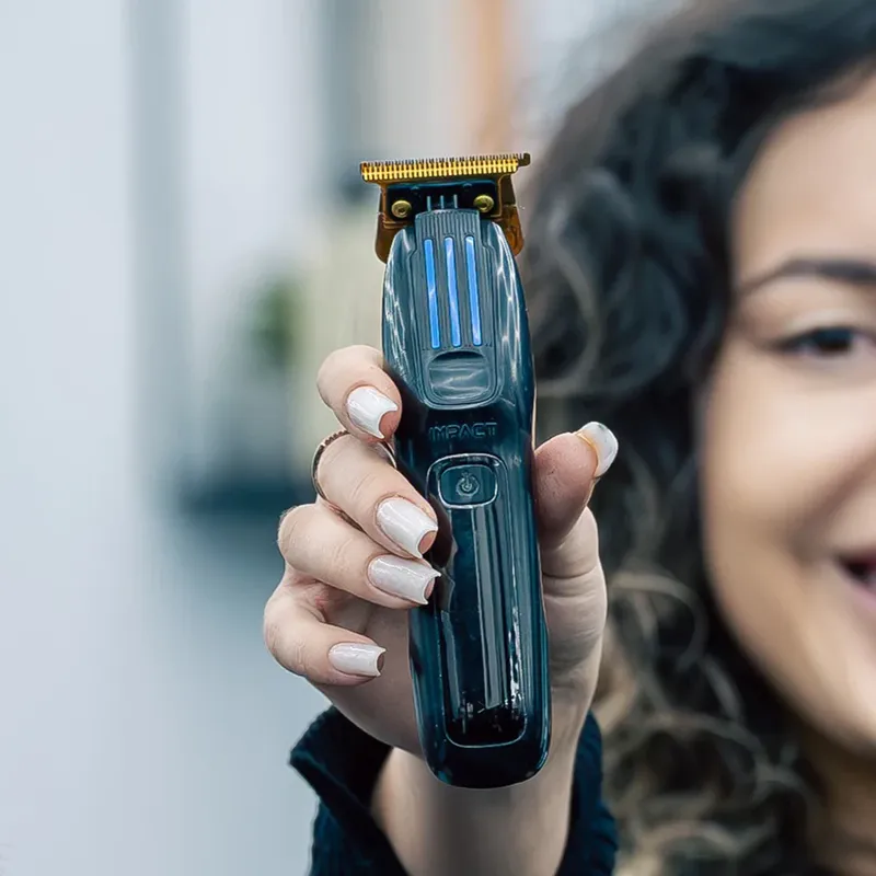 Střihací strojek ROVRA Impact Trimmer - Obrázek 2